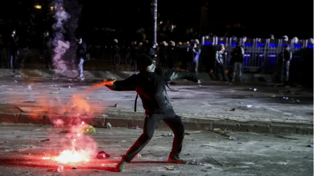 "Göstericilere portakal gazı ile müdahale ediyor" iddiasına yalanlama