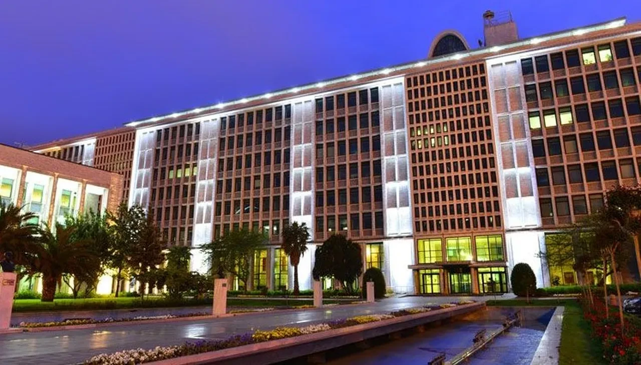 Hakimlik kararında dikkat çeken ifadeler: İmamoğlu'na yöneltilen suçlamalar detaylandı