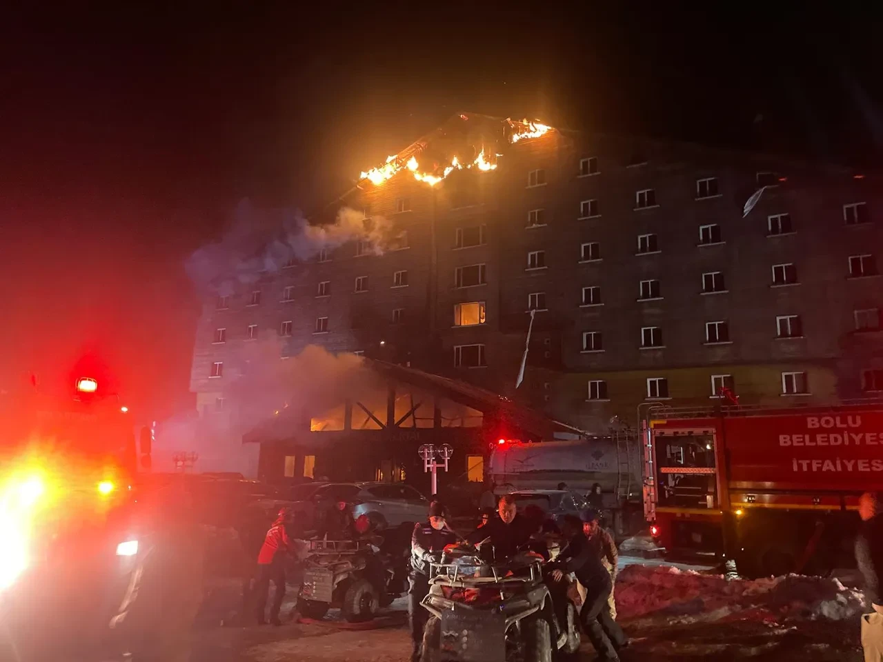 Bolu'daki otel yangınında bilirkişi raporu tamamlandı: Faciada 2 bakanlık ve belediye asli kusurlu bulundu