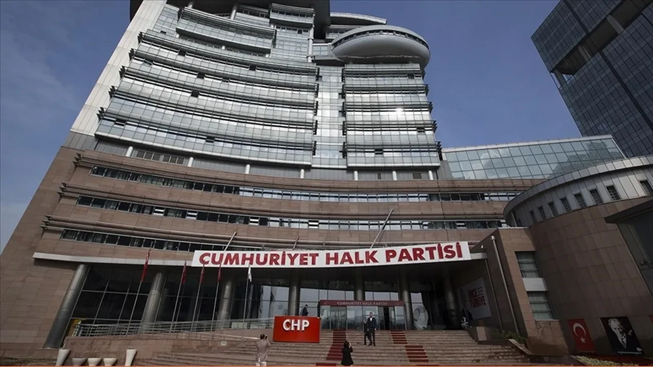 CHP boykot listesi! Özgür Özel çağrı yaptı