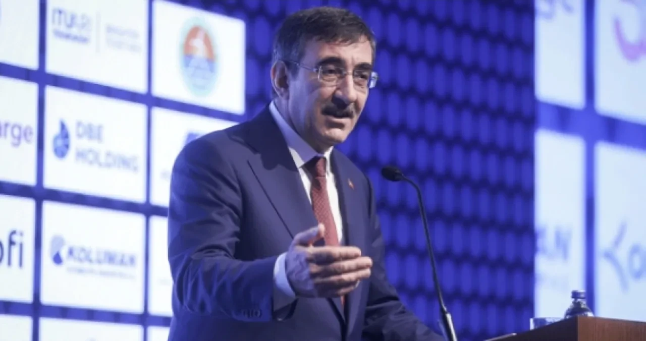 Cumhurbaşkanı Yardımcısı Yılmaz’dan piyasaya net mesaj: Ekonomi kontrolümüz altında