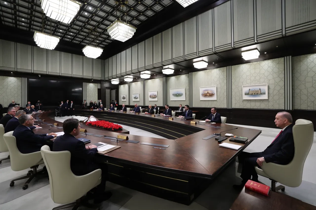 Kabine Toplantısı başladı! İşte masadaki kritik başlıklar