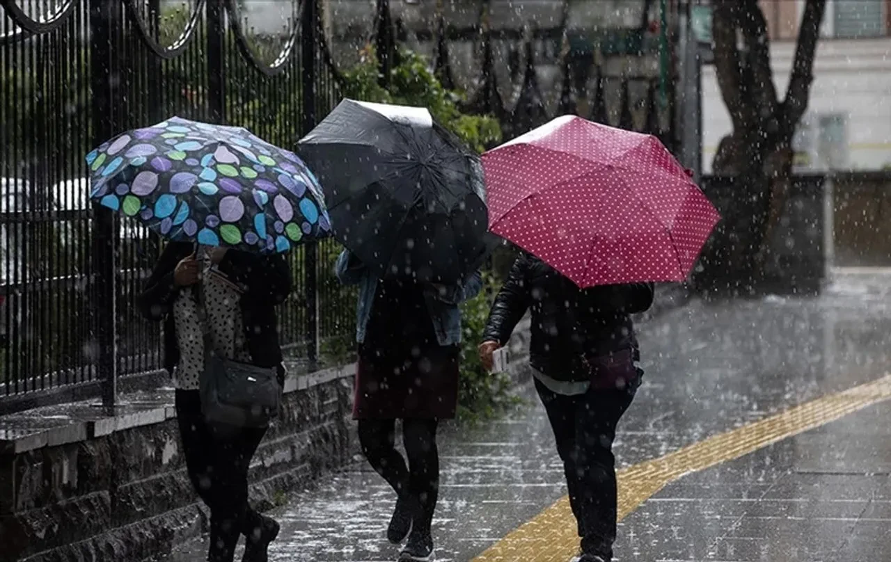 Meteoroloji uyardı, 7 ilde yağış bekleniyor! Bayramın ilk günü hava nasıl olacak? 24 Mart hava durumu