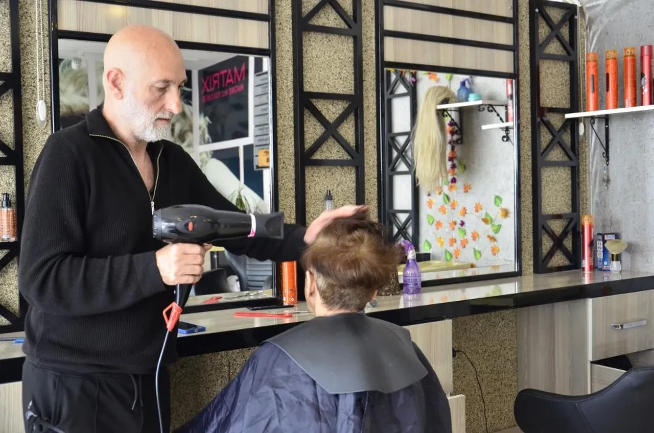 Emekli kadınlar için dev seç kesimi indirimi! Sadece 1 TL