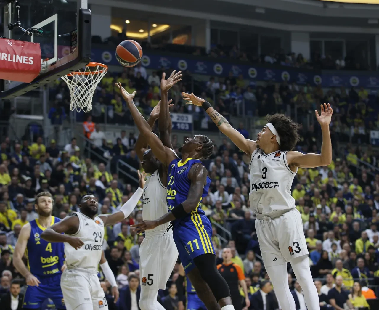Fenerbahçe Beko, Paris maçı kaç kaç bitti? EuroLeague'de play-off'u garantiledi