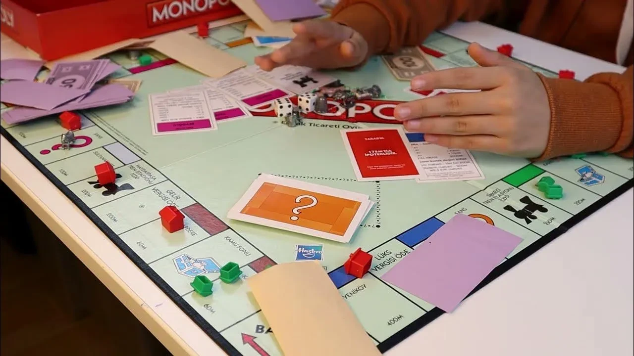 Monopoly Nedir ve Nasıl Oynanır? Monopoly Oyunu Kuralları Neler?