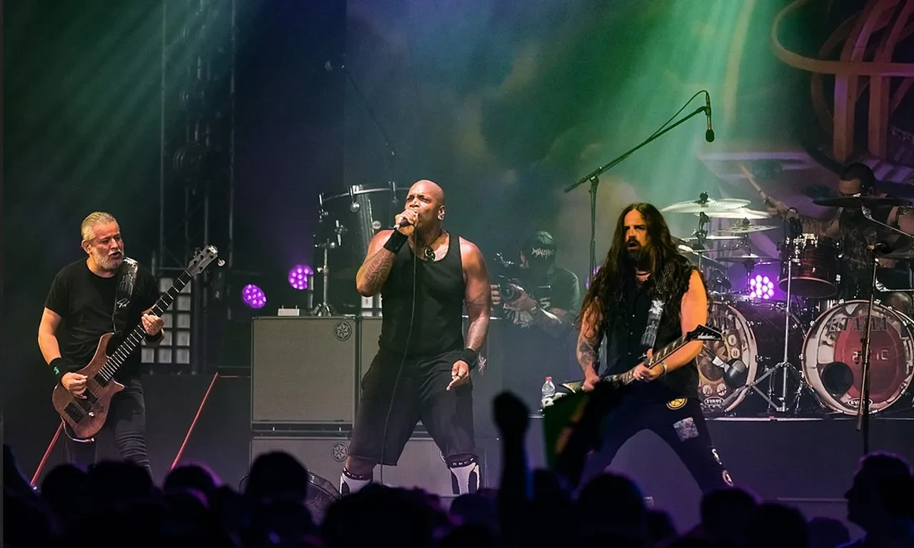 Sepultura, Epica, Radical Noise, Helak... Dark Sun Metal Festival, İstanbul'da fırtına gibi esecek