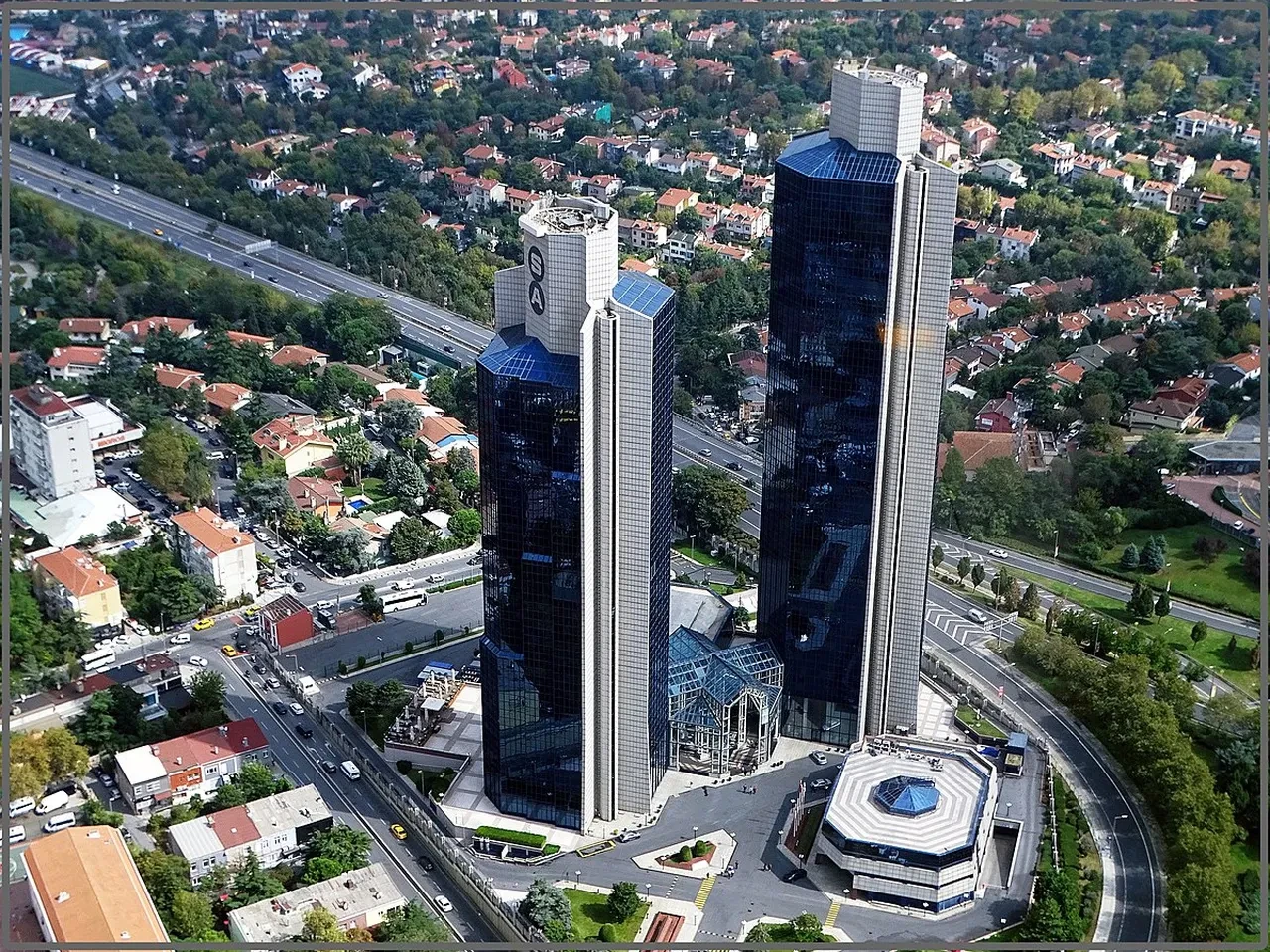 Son dakika | Sabancı Holding'de büyük sürpriz! Güler Sabancı bıraktı