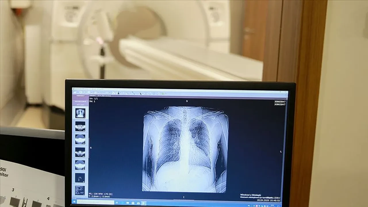 Bayramda gökyüzü çöl tozuna teslim! 'Her nefesiniz ciğerinize zarar'