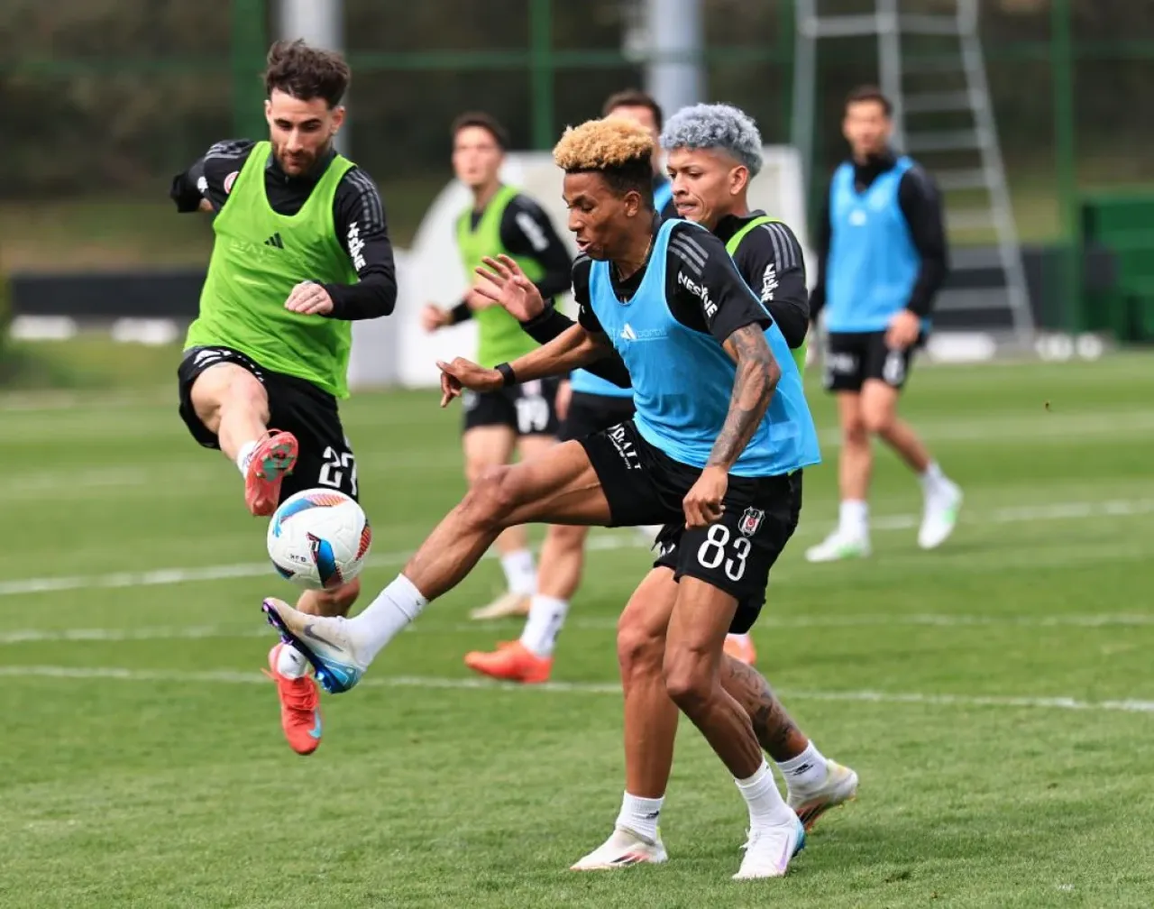 Beşiktaş'ta Elan Ricardo'nun yeni imajı gündem oldu! İşte son hali