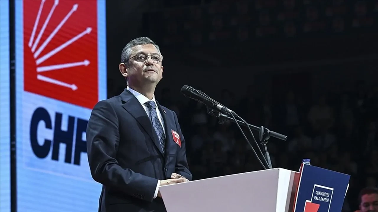 CHP Cumartesi mitingi nerede? Özgür Özel saatini ve yerini duyurdu