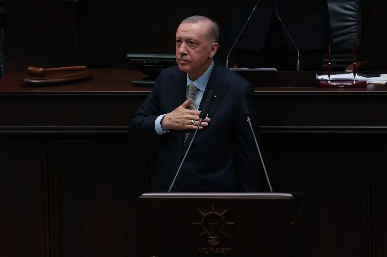 Cumhurbaşkanı Erdoğan'dan CHP'li belediyelere yolsuzluk tepkisi: Heybedeki büyük turplar henüz dökülmedi