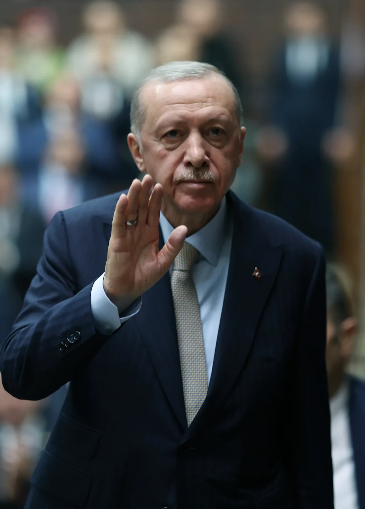 Cumhurbaşkanı Erdoğan'dan CHP'li belediyelere yolsuzluk tepkisi: Heybedeki büyük turplar henüz dökülmedi