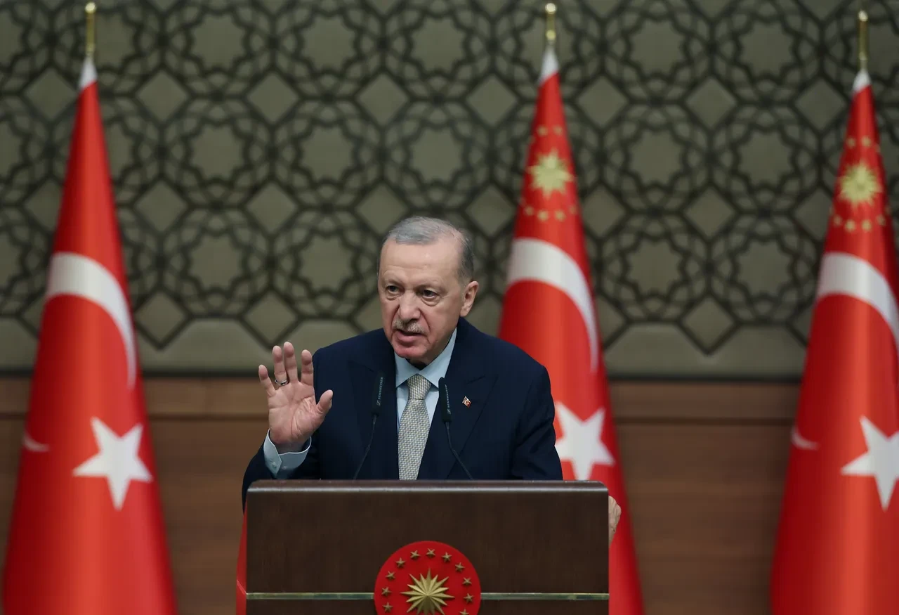 Cumhurbaşkanı Erdoğan'dan TOGG boykotuna tepki: 3-5 muhterisin faşizan siyasetine yem etmeyiz