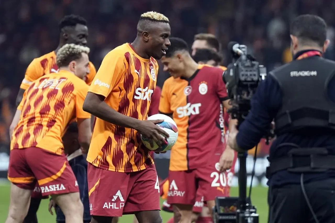 Galatasaray'da çılgın transfer planı: Victor Osimhen! Tarihi operasyonu Dursun Özbek yürütecek
