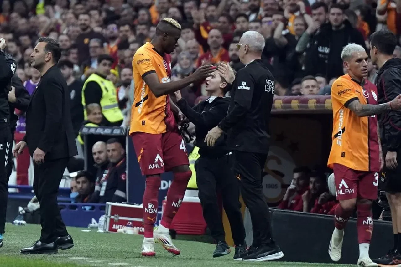 Galatasaray'da çılgın transfer planı: Victor Osimhen! Tarihi operasyonu Dursun Özbek yürütecek