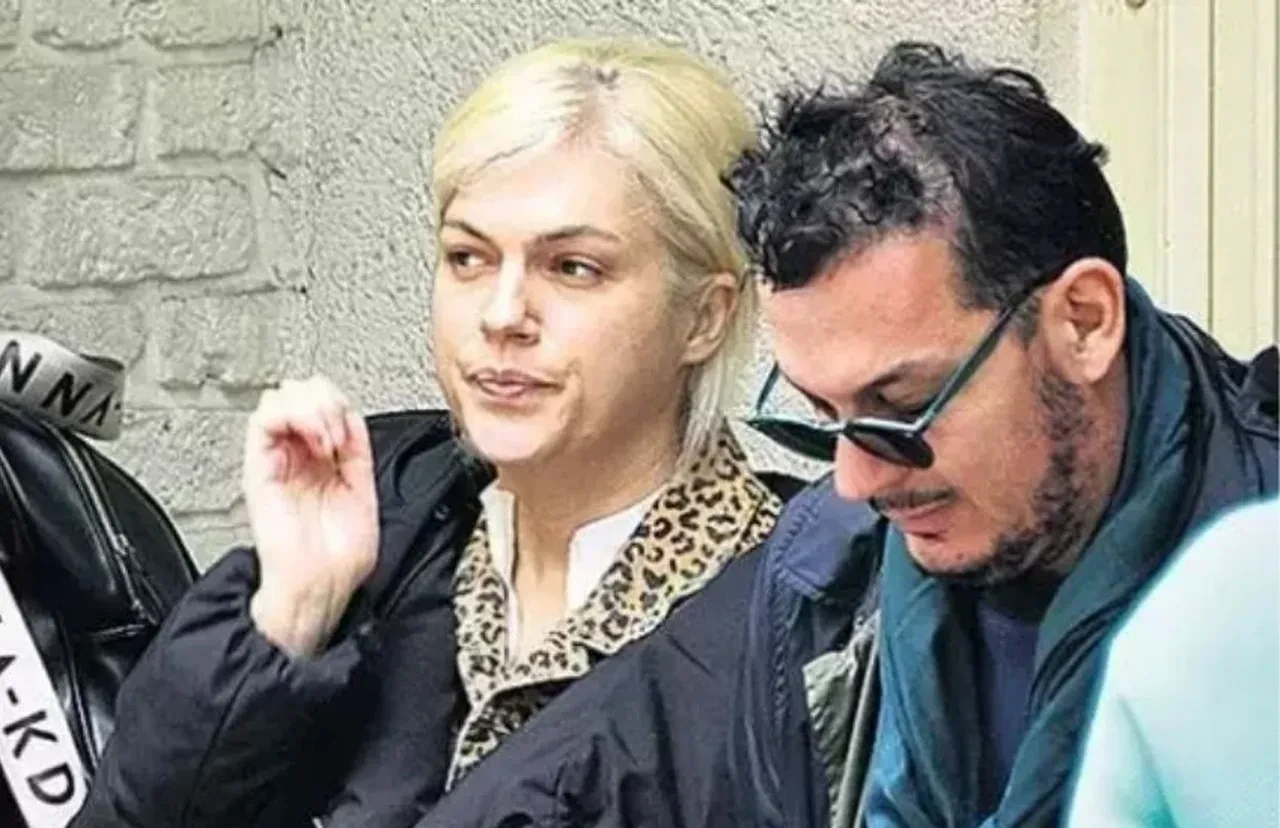 Hayat Bilgisi'nin Barbie'si İpek Erdem makyajsız görüntülendi! Sosyal medya ikiye bölündü