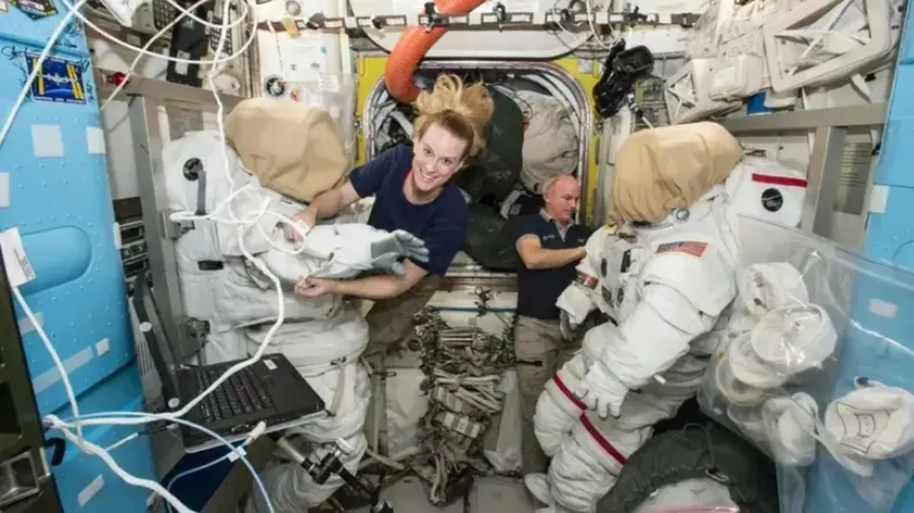 Uluslararası Uzay İstasyonu'ndaki astronotlar mikropsuzluktan hastalanıyor! Çok temiz olması hasta ediyor