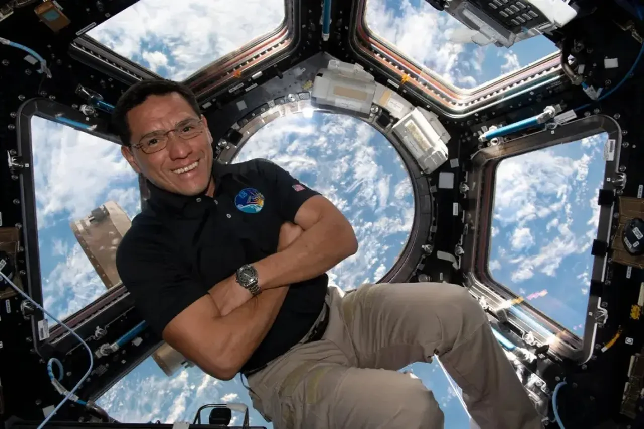 Uluslararası Uzay İstasyonu'ndaki astronotlar mikropsuzluktan hastalanıyor! Çok temiz olması hasta ediyor