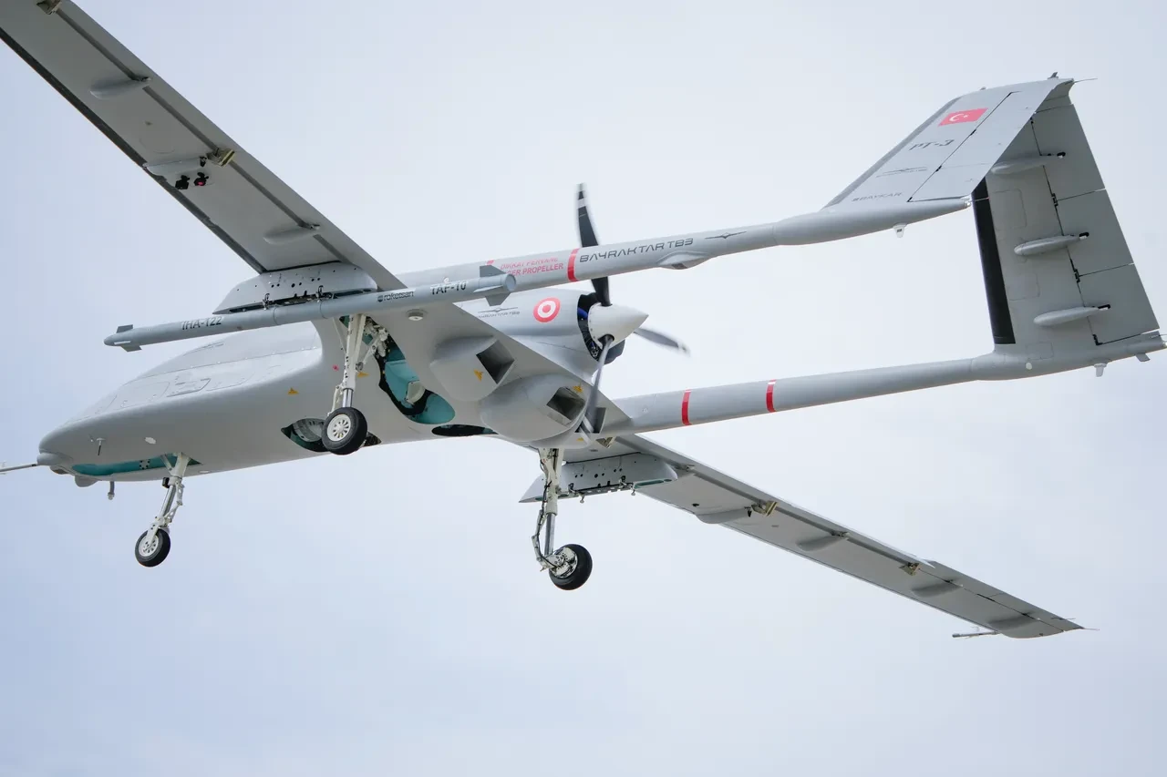 Bayraktar TB3 SİHA'dan süpersonik füze ile hedef tam isabetle vuruldu!