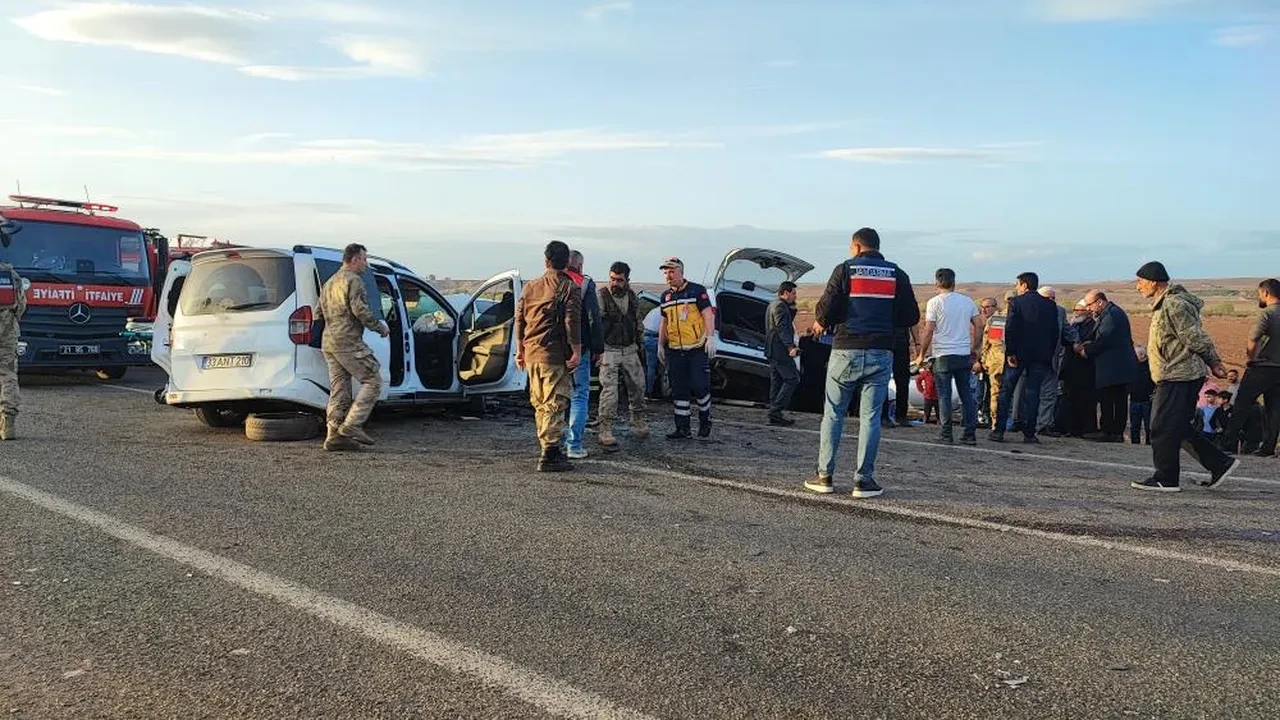 Diyarbakır'da taziye dönüşü feci kaza: Çok sayıda ölü ve yaralı var!