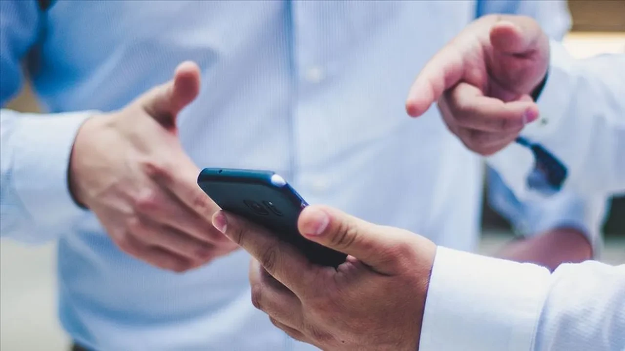 Telefon ve tabletler için yeni düzenleme! BTK'dan Avrupa Birliği hamlesi: 7 Yıl garanti zorunluluğu geliyor