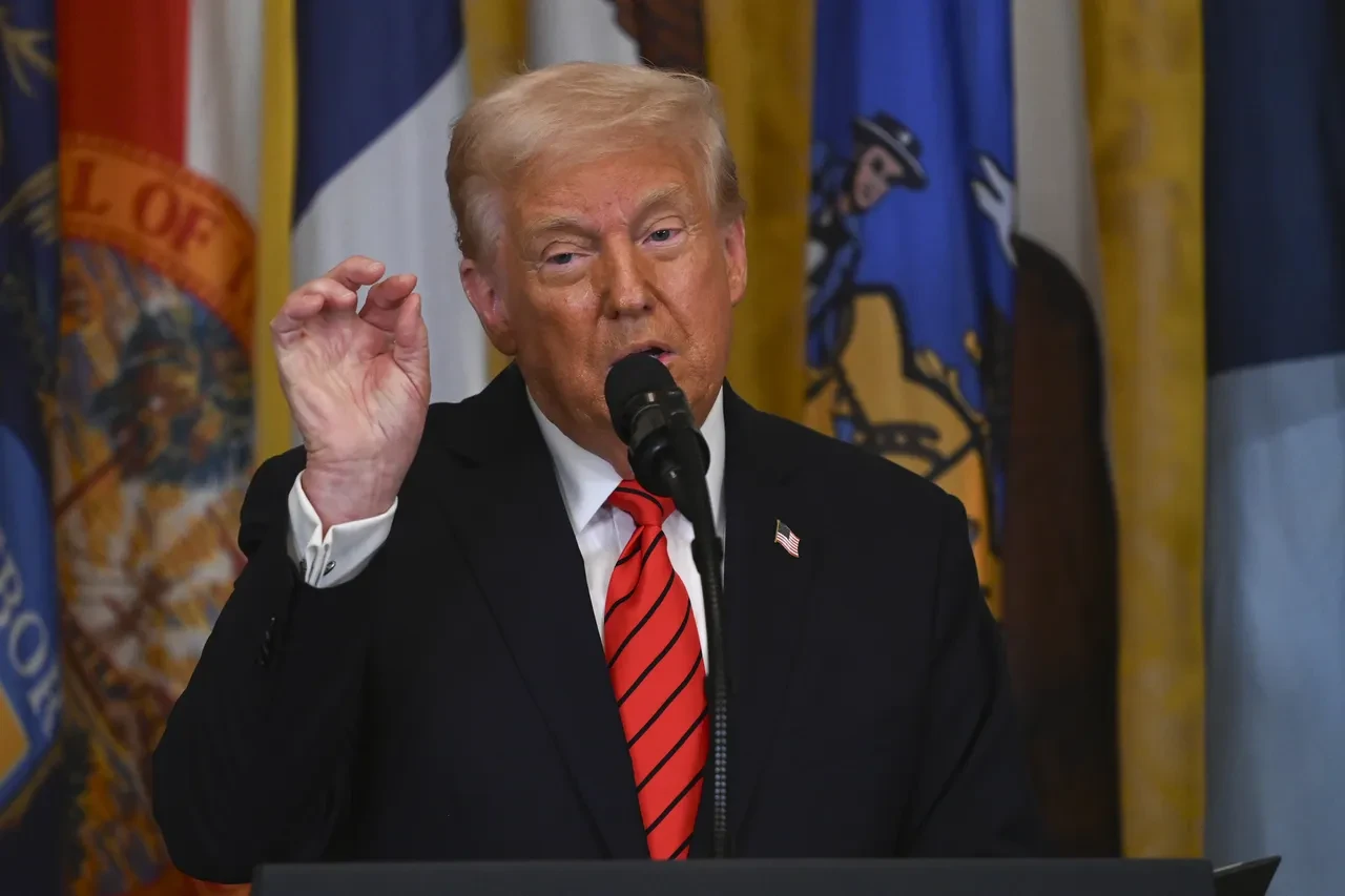 Trump 'Bedel ödeyecekler' diyerek imzaladı: ABD’de üretilmeyen araçlara yüzde 25'lik gümrük vergisi!