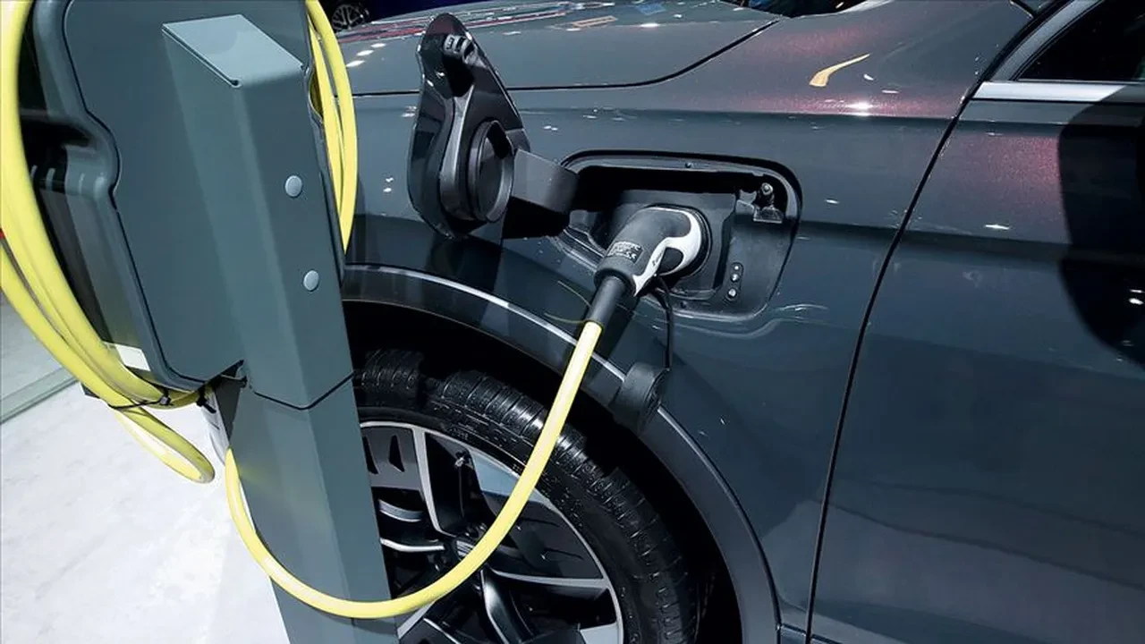 Türkiye'deki elektrikli araç şarj istasyonu sayısı artıyor