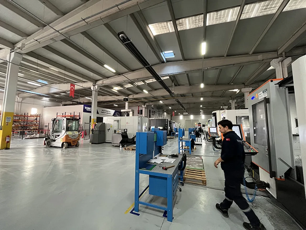 Türkiye'nin ilk uçak fabrikası TOMTAŞ, devletin "süper teşviğiyle" HÜRJET üretimine hazırlanıyor