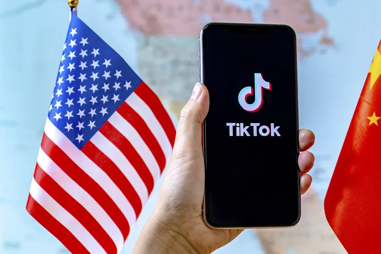 ABD'den Çinli teknoloji devlerine yeni yaptırım dalgası