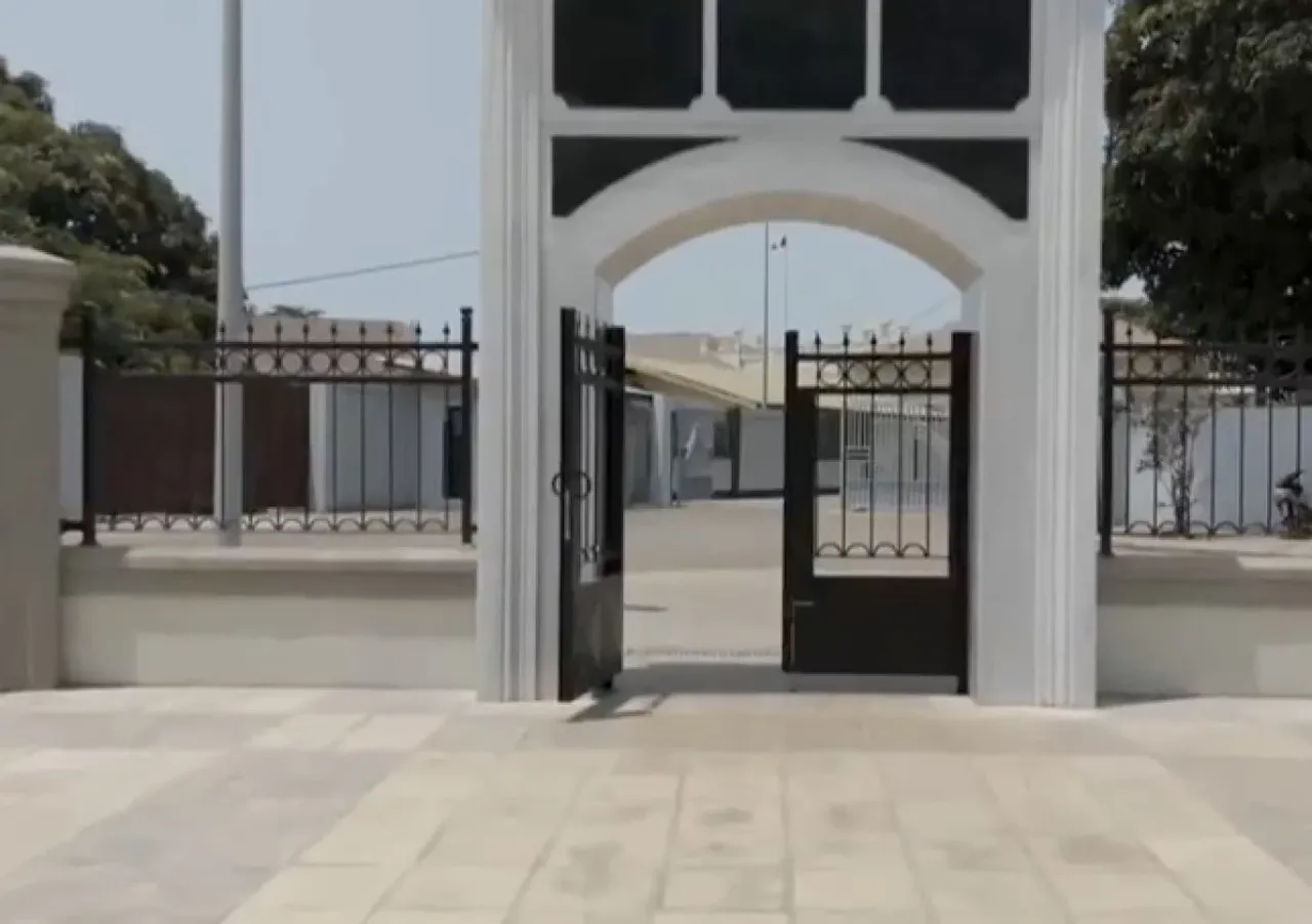 Cumhurbaşkanı Erdoğan Gine'de cami açtı! 'Osmanlı mimarisi göz dolduruyor'