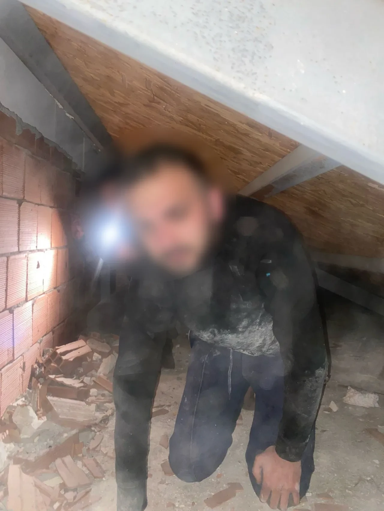 Dolandırıcılardan 'pes' dedirten yöntem! Sahte dekontla cep telefonu satanları dolandırdılar