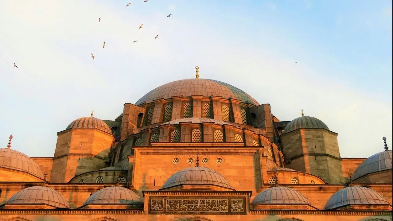 Konya bayram namazı saat kaçta kılınacağı belli oldu 2025