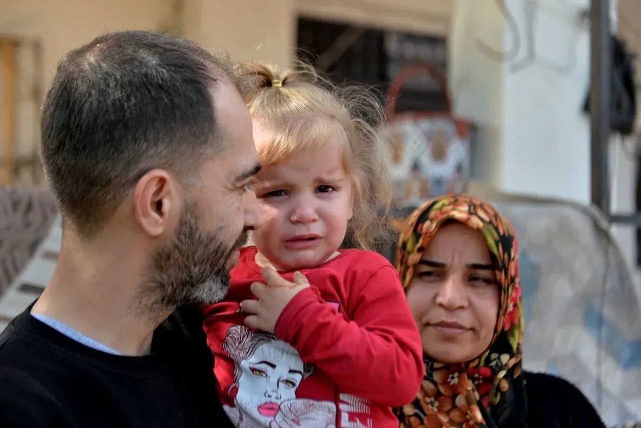 Kulağından işitme cihazı çalınan küçük Kübra'nın yardımına TGRT Haber koştu! Gerekli destek verilecek