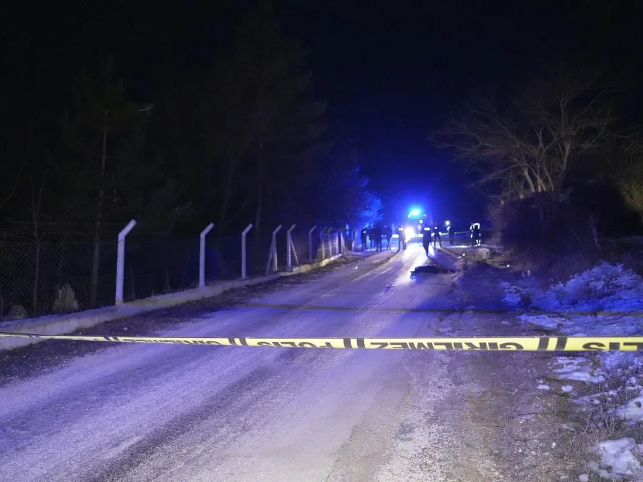 Mezarlıkta damatlarını kurşun yağmuruna tutmuşlardı! Sanıklara ceza yağdı