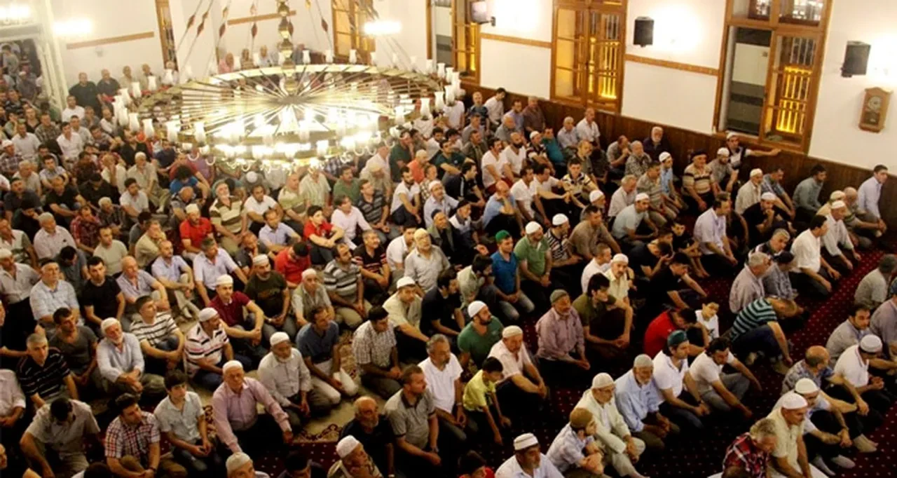 Antalya bayram namazı saat kaçta? Alanya, Kumluca, Manavgat bayram namazı saati belli oldu