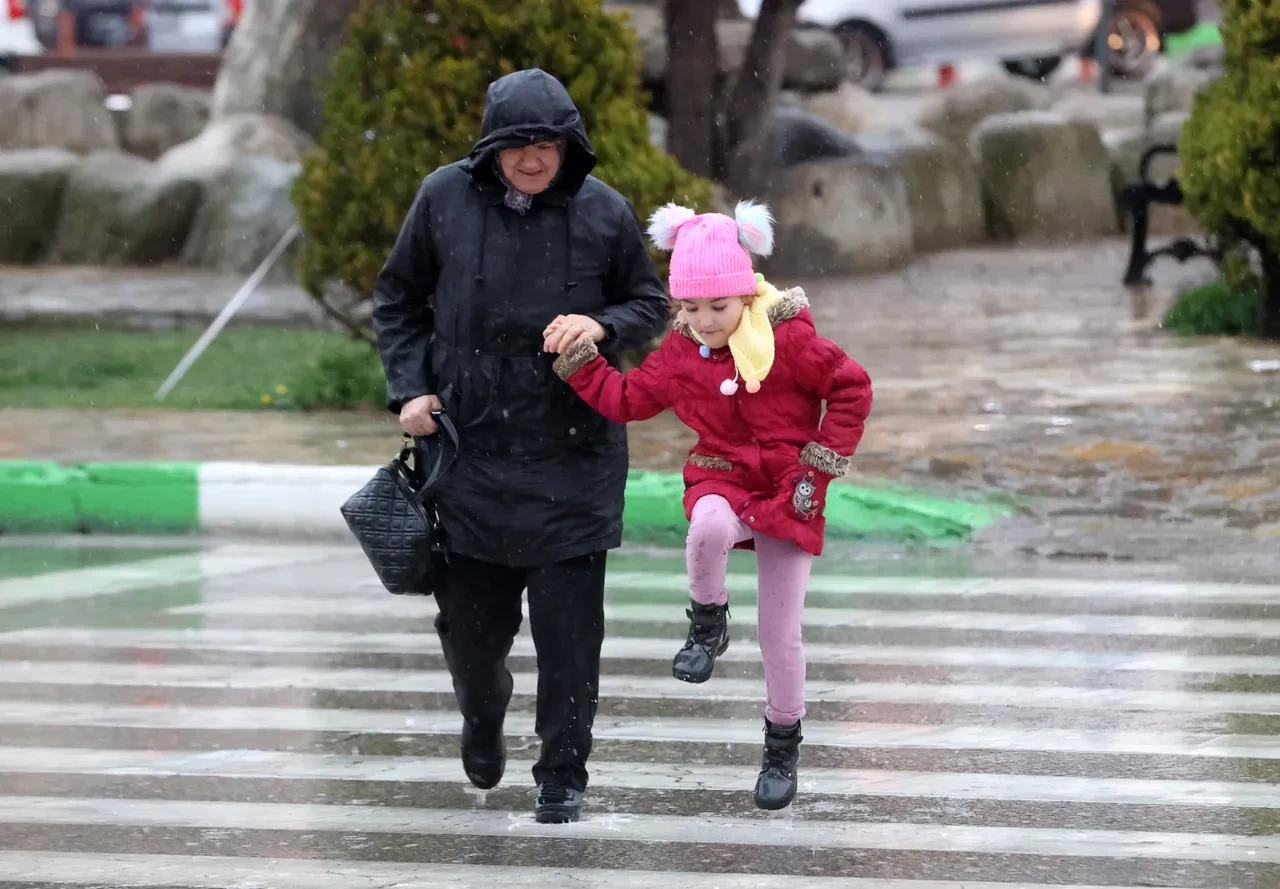 Bayram havası yağmurla geliyor: Sağanak ve çöl tozu fırtınası kapıda! İşte 29 Mart hava durumu