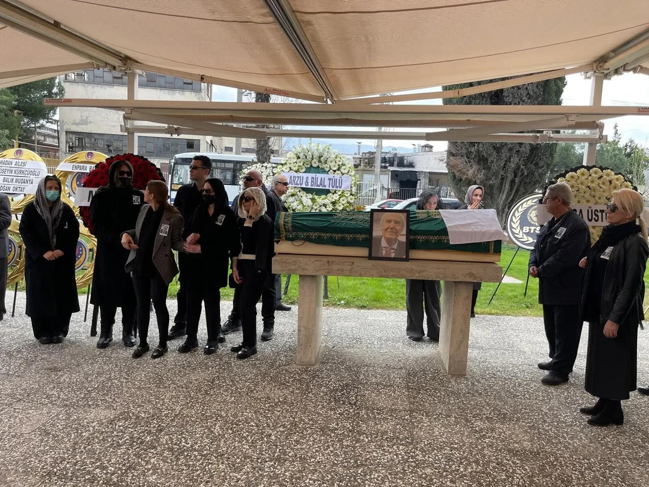 Ergun Kağıtçıbaşı kimdir? Bursalı iş insanı 92 yaşında vefat etti