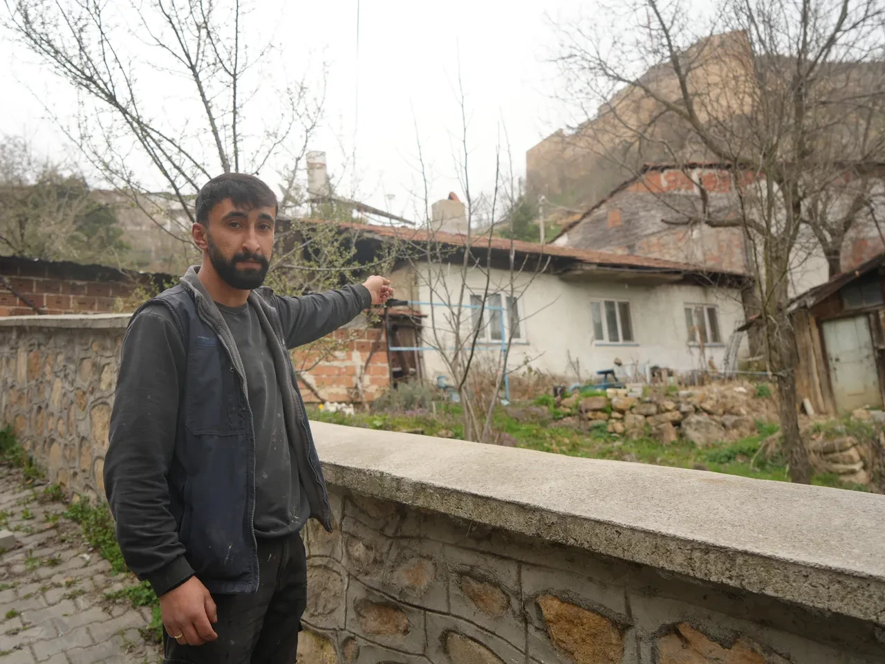 Yıllardır doğalgaz mücadelesi veren vatandaşlardan isyan: Haritada mı yokuz? Ay Lav Yu filmine döndük