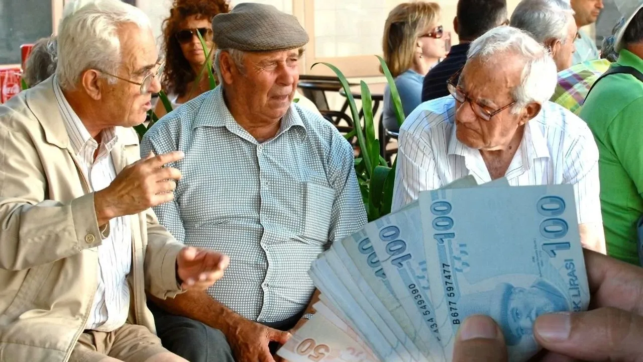 Yüksek emekli promosyonu için tarih verdi! Banka ödemeleri artacak mı? İsa Karakaş net konuştu
