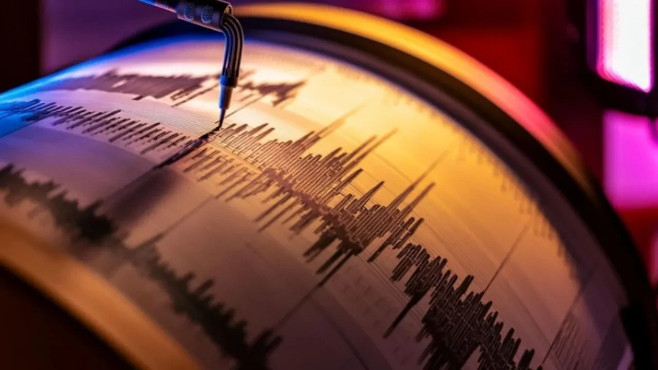 Antalya'da deprem mi oldu? Finike ve Kumluca'da hissedildi