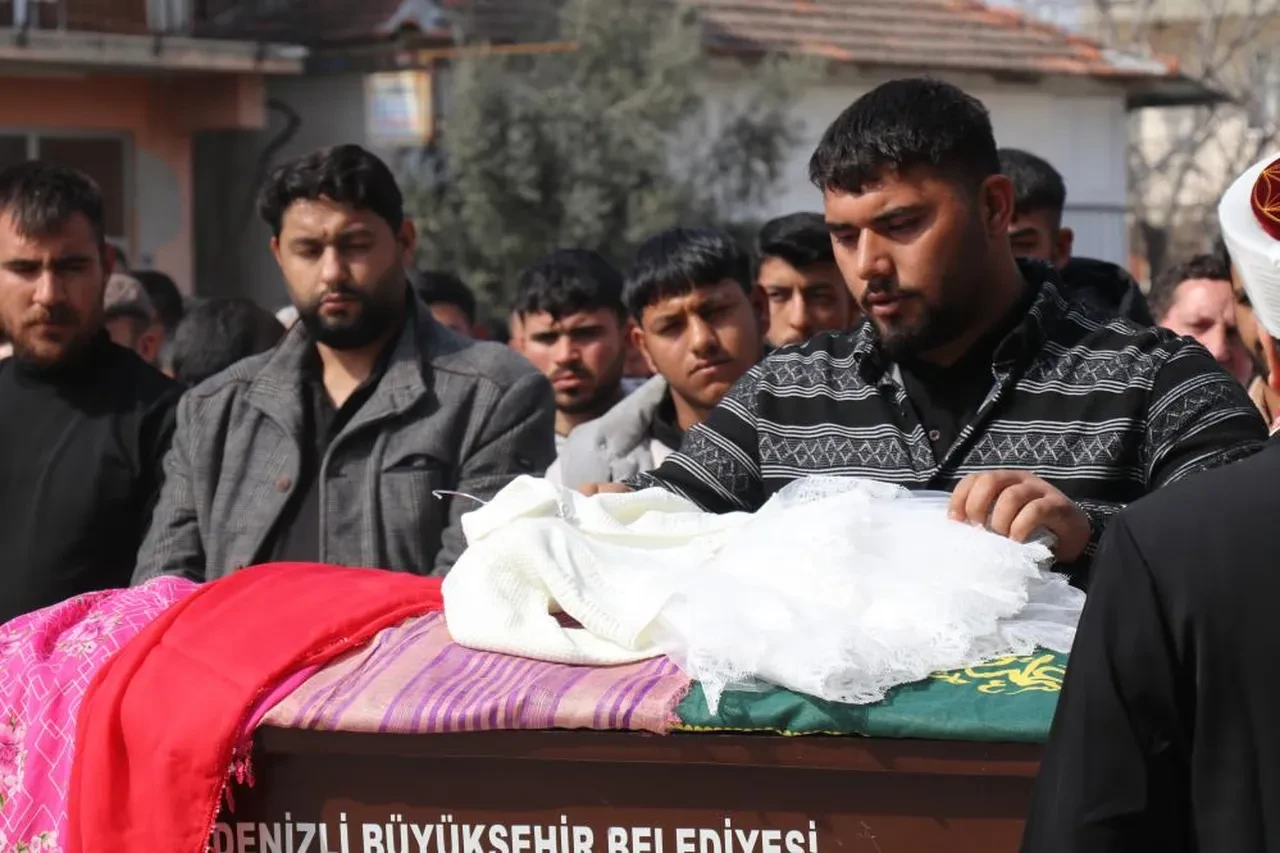 Derede cansız bedeni bulunmuştu! Minik Nazlı’nın babasıyla dans ettiği görüntüler yürek burktu