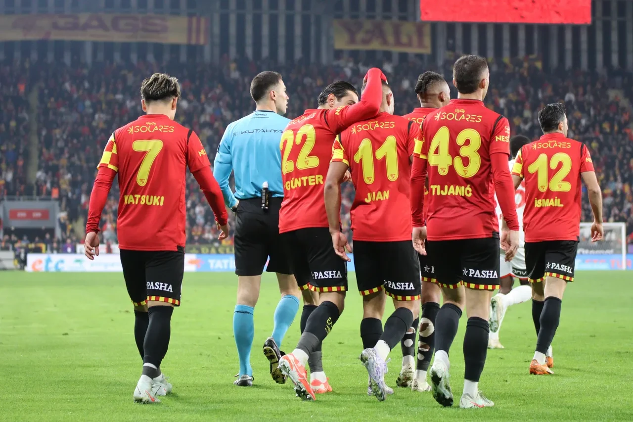 Göztepe Samsunspor maçı kaç kaç bitti? Kıran kırana maçta gol düellosu