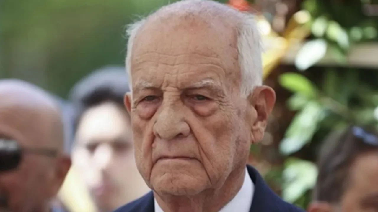 İnan Kıraç'a geçici vasi tayin edildi 
