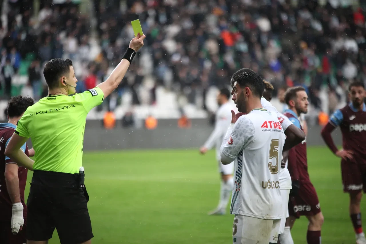 Konyaspor Trabzonspor maçı kaç kaç bitti? Fırtına 90+10’da yıkıldı