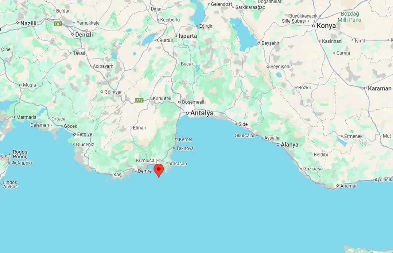 Son dakika | Antalya'da deprem! AFAD'dan ilk veriler geldi