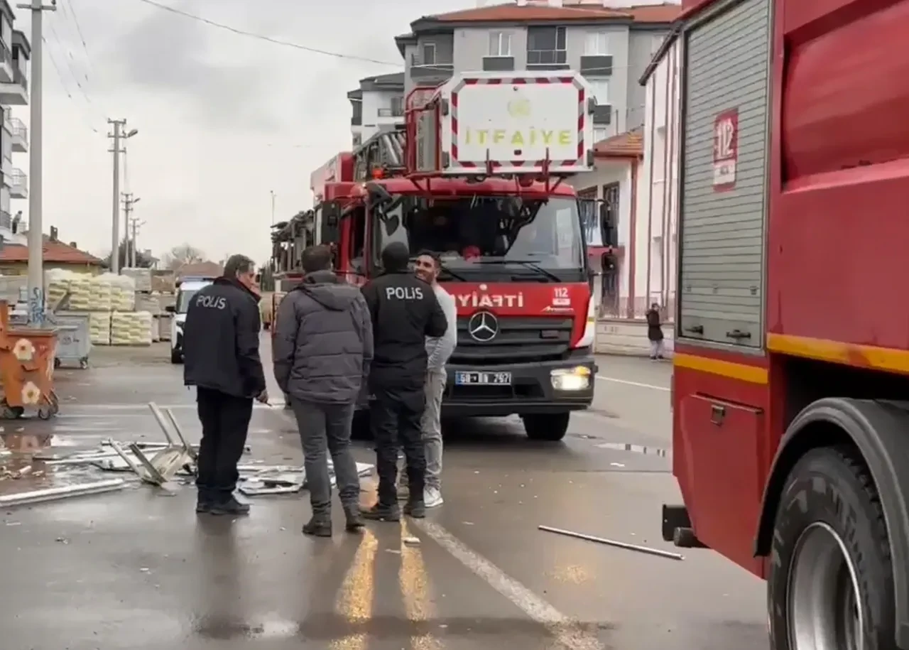 Yemeğini iftara yetiştirmeye çalışırken canından oluyordu