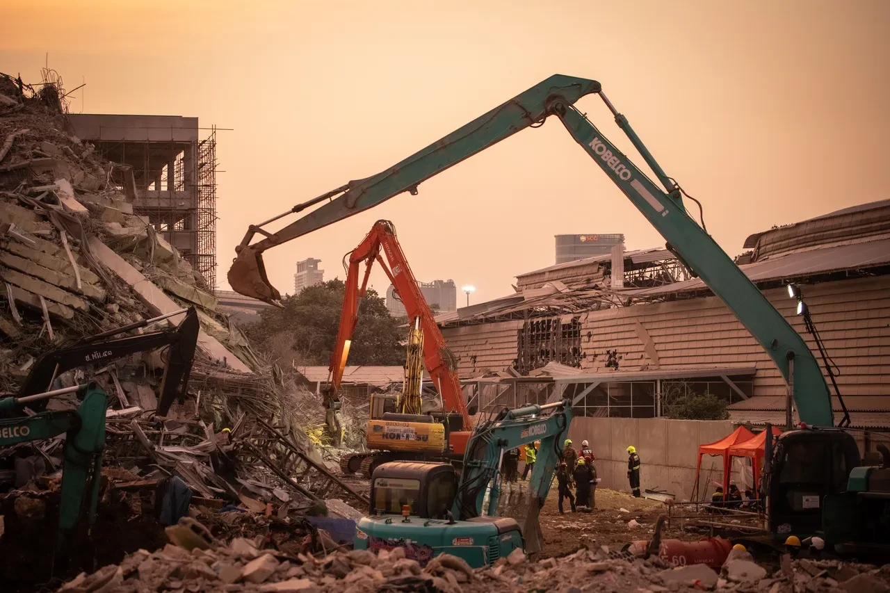 Depremin vurduğu Myanmar'da yıkım çok büyük! Can kaybı her geçen saat artıyor