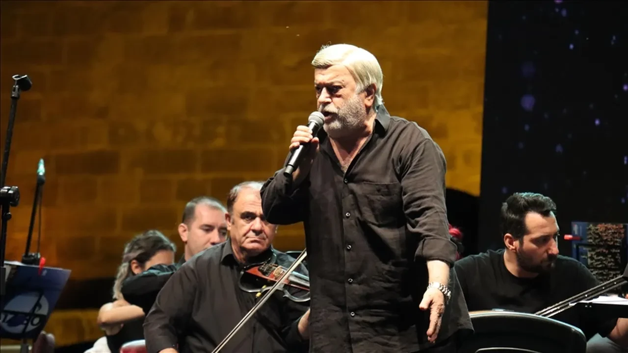 2025 yılının acı kayıpları! Ferdi Tayfur, Filiz Akın, Osman Sınav, Volkan Konak... İşte ilk 3 ayda hayatını kaybeden ünlü isimler