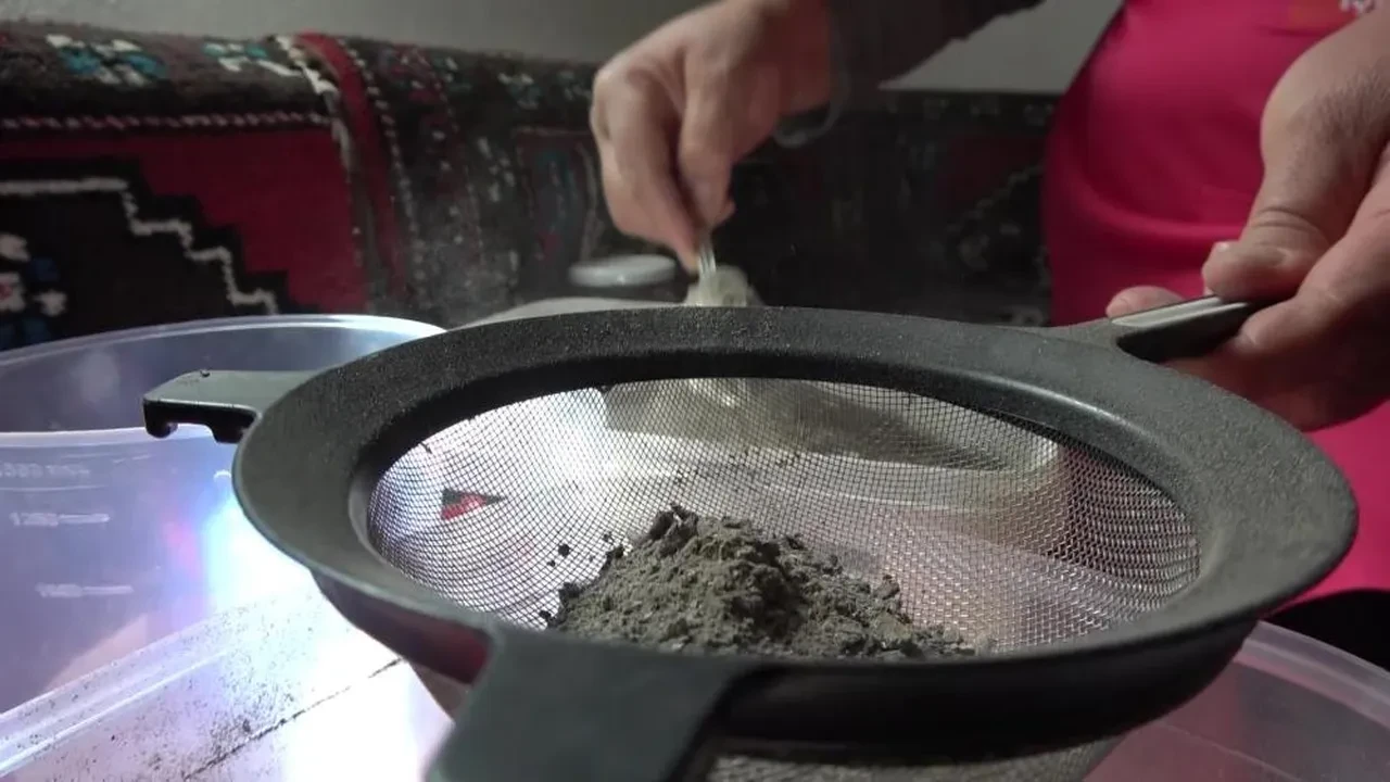 Bu baklava unutulmaya yüz tutmuştu! Suya kül eklediler, muhteşem bir lezzet çıktı